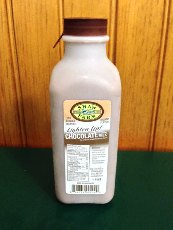 Shaw Farm - Lighten Up™ Chocolate Milk, pint plastic